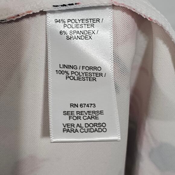 Gabby Skye Size 8 Print Fit & Flare Scuba Dress Baby Doll Silhouette Floral - Picture 3 of 7